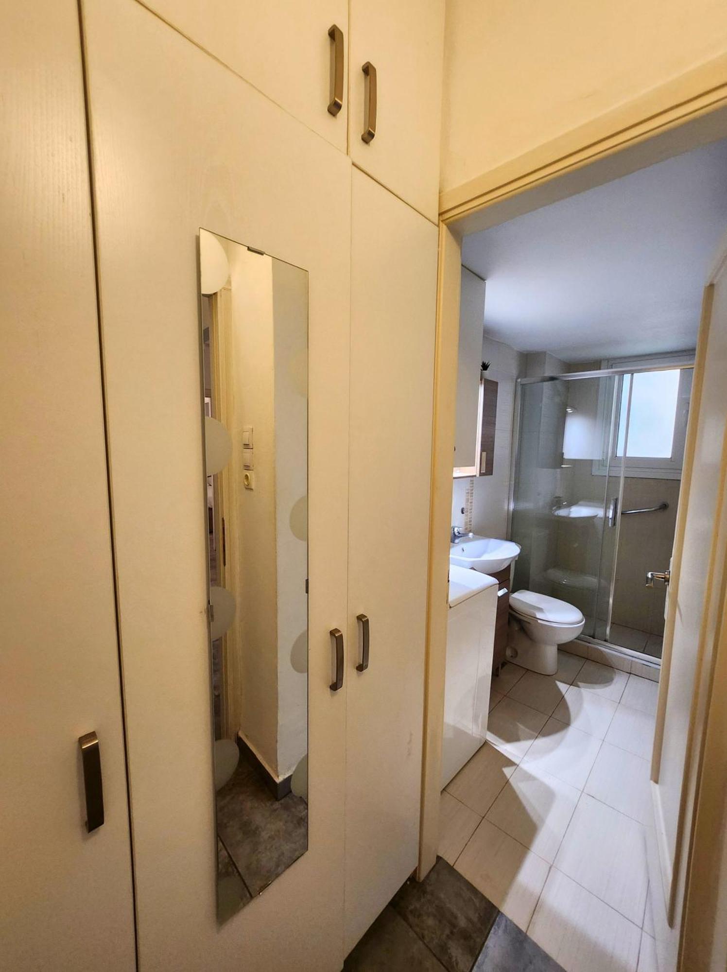 Cozy Apartment For 4 In Kolonaki, Lycabettus アテネ エクステリア 写真